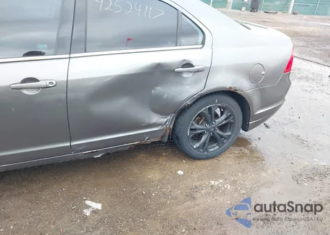 2012 Ford Fusion Se z USA, uszkodzony, nr VIN 3FAHP0HA4CR170495